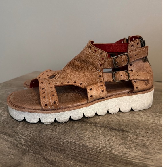 Bed Stu Tan Leather Platform Gladiator Sandals Red Leather Lining Womens 10 - Picture 3 of 9